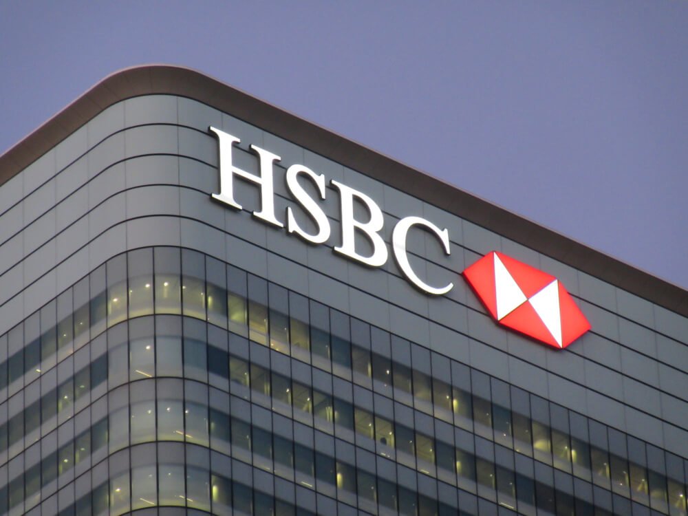 Ganancias de HSBC se desploman 65% en primer semestre Ganancias de HSBC se desploman 65% en primer semestre