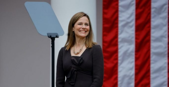 Nomina a jueza conservadora para Corte Suprema de EU