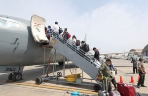 Reabren aeropuertos internacionales para vuelos comerciales