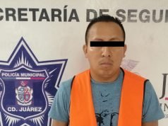 Cae por ingerir bebidas alcohólicas en la vía publica