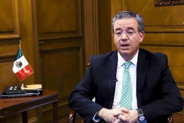 ALEJANDRO DIAZ DE LEON