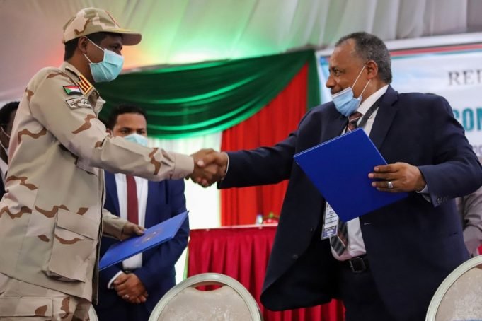 Gobierno sudanés y grupos armados firman acuerdo final de paz
