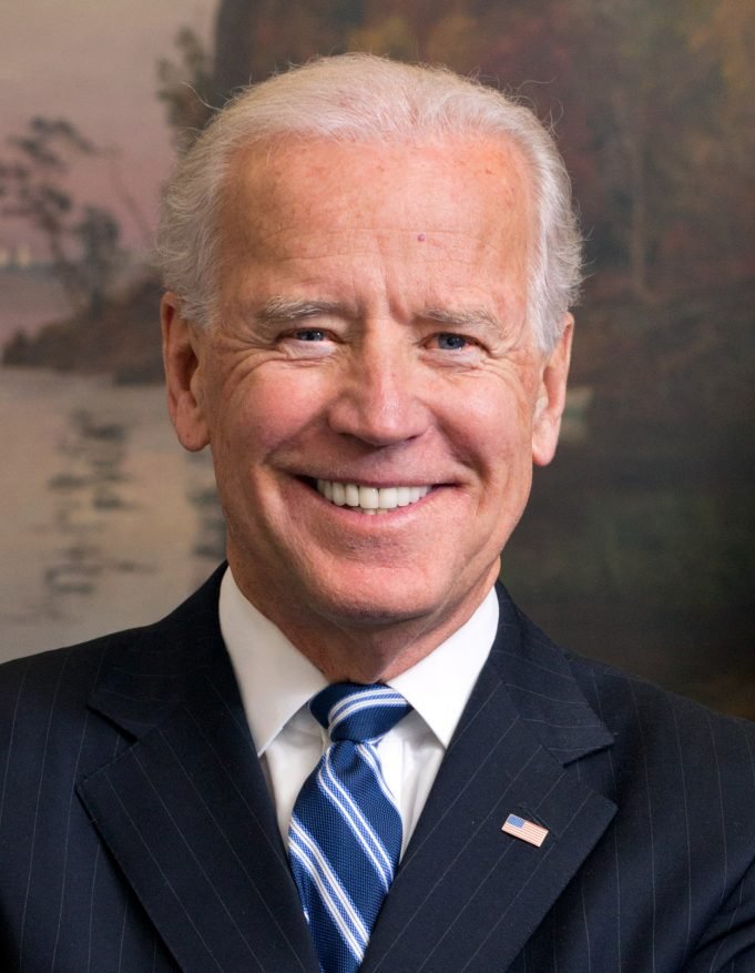 Biden toma ventaja en elecciones de EU