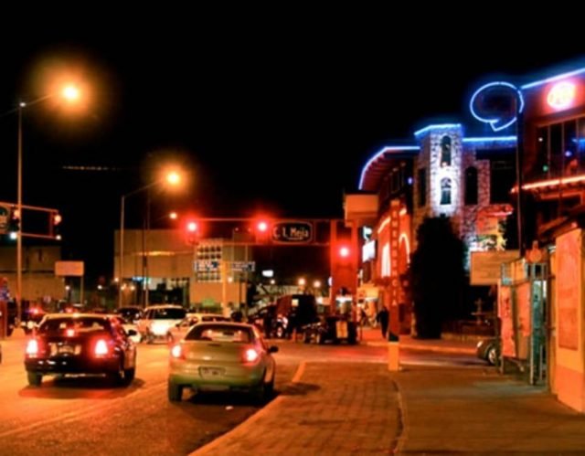 juarez-noche-030112_1
