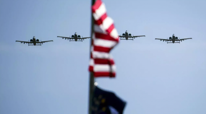 Estados Unidos se retira de Tratado de Cielos Abiertos