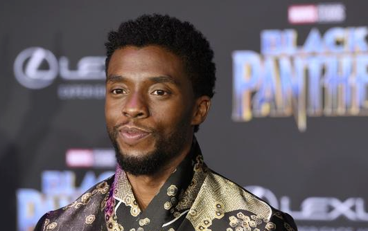 Modifica Marvel intro de “Black Panther” en homenaje a Chadwick Boseman