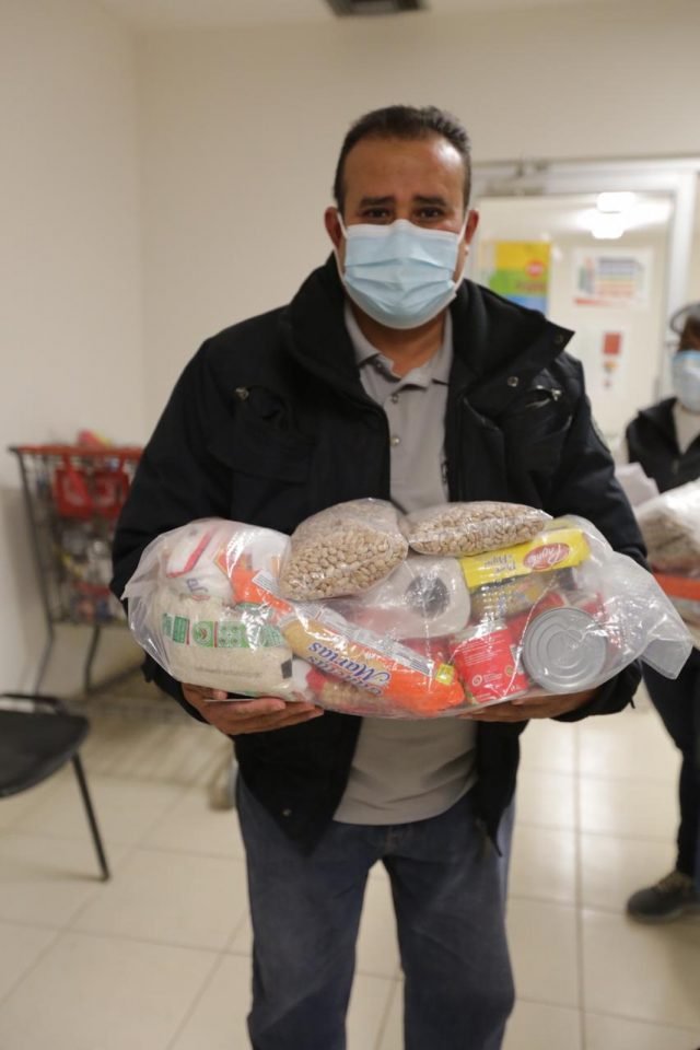 ENTREGA APOYOS-04