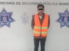 Cae hombre por llevar placas sobrepuestas