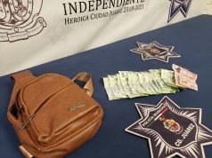 Cae adolescente por beber en la vía pública