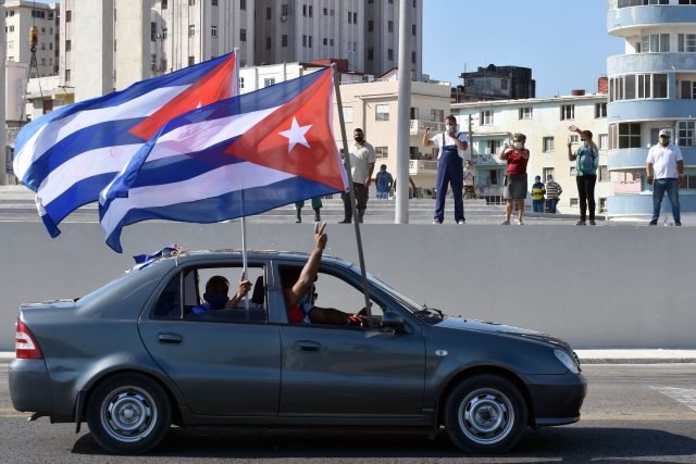 CUBA-HABANA-EEUU-CARAVANA