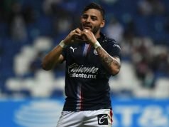 Chivas en zona de repechaje Alexis Vega