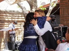 Van mujeres líderes juarenses con Maru Campos