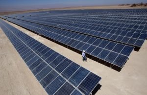 Inauguran cumbre global de energías limpias organizada por Chile