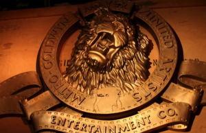 Compra Amazon los estudios de cine MGM