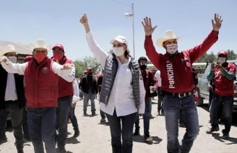 Plantea Graciela Ortiz poner en marcha aeropuerto de Creel