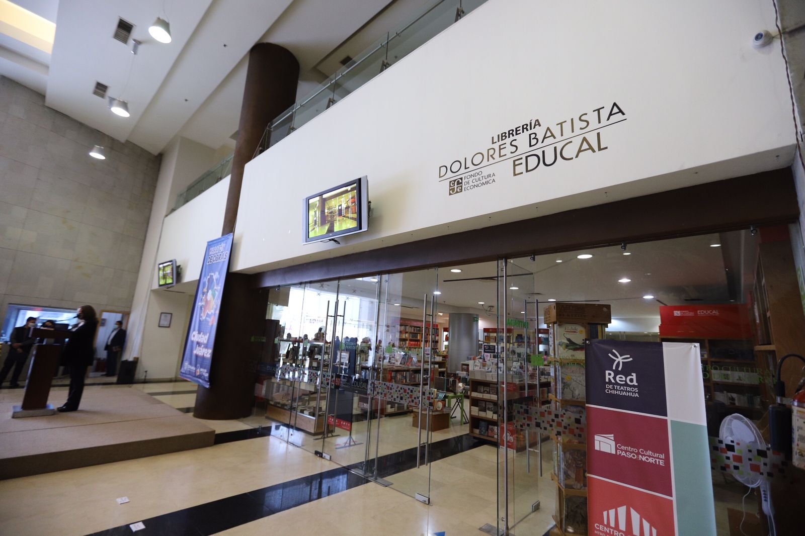 Realizan la inauguración de Librería Dolores Batista