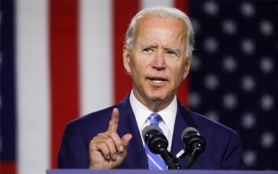 Joe Biden anuncia plan para reforzar suministro de minerales y baterías de litio