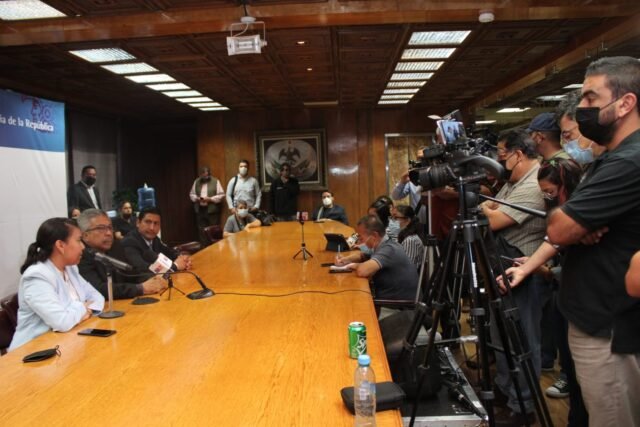 616db04fd1b72__616db04fd1b75