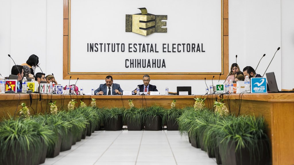 IEE aprueba lineamientos para la constitución y registro de partidos políticos locales