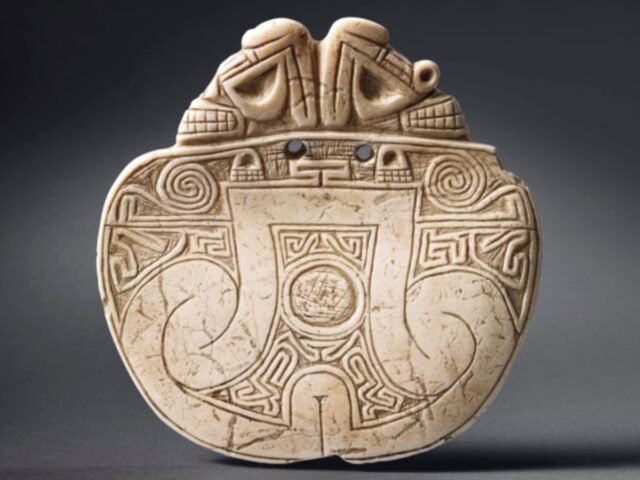 hacha-arte-prehispanico-subasta.jpg_1902800913
