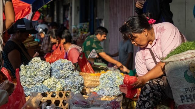 mujeres-informalidad-puesto