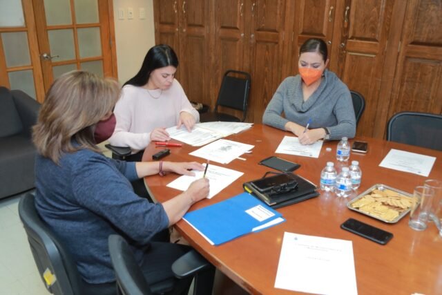 61b27d11ef59a__61b27d11ef59c