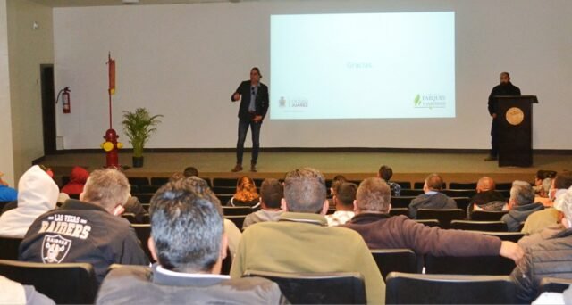 61b7b2084acf2__61b7b2084acf6