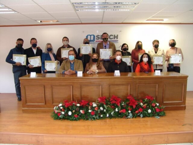 entrega_de_reconocimientos-2