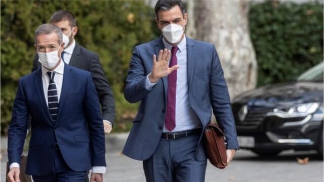 la-mascarilla-vuelve-a-ser-obligatoria-en-exteriores