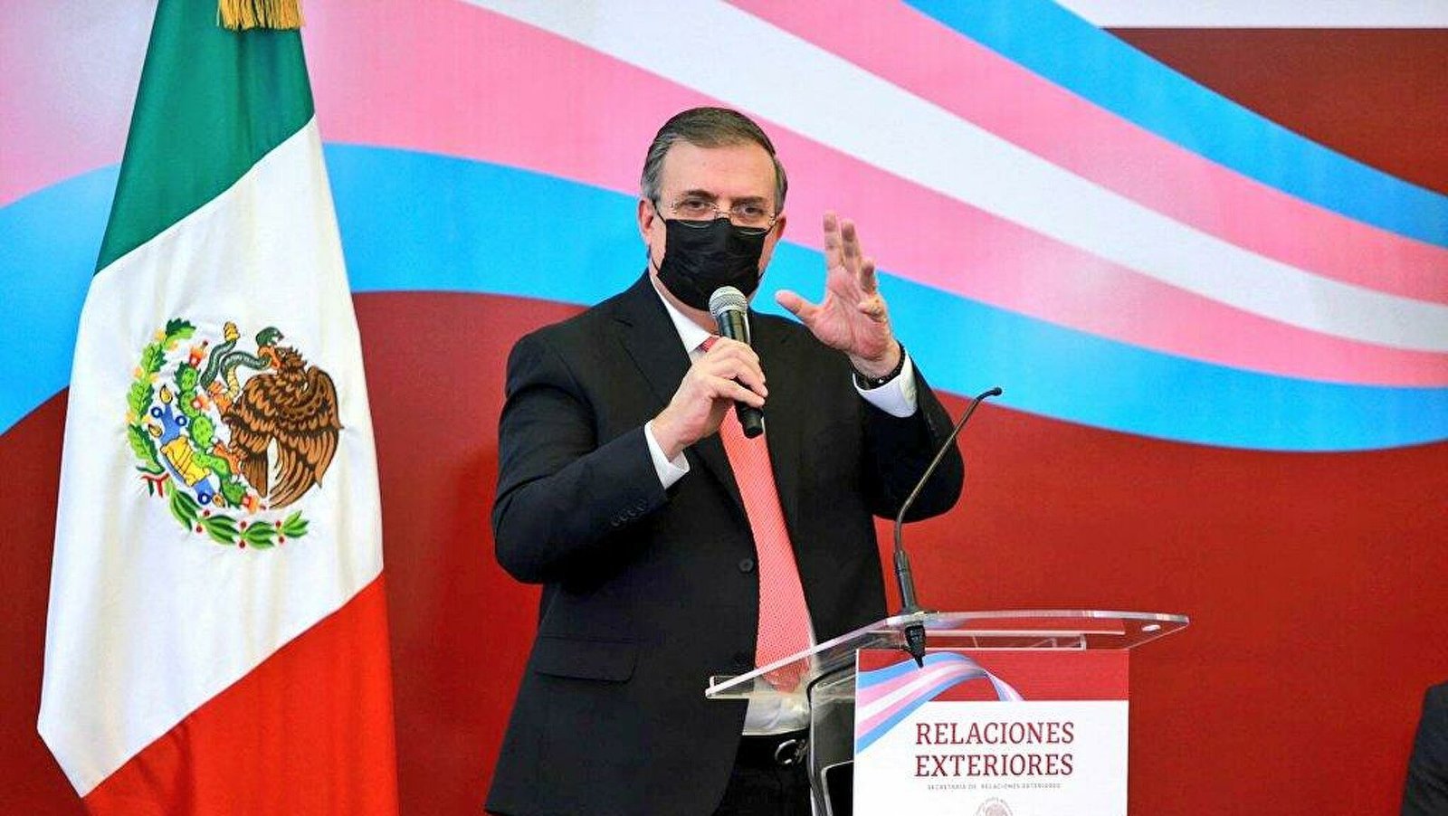Mexicanos en el extranjero ya pueden solicitar un acta de nacimiento con identidad trans Mexicanos en el extranjero ya pueden solicitar un acta de nacimiento con identidad trans