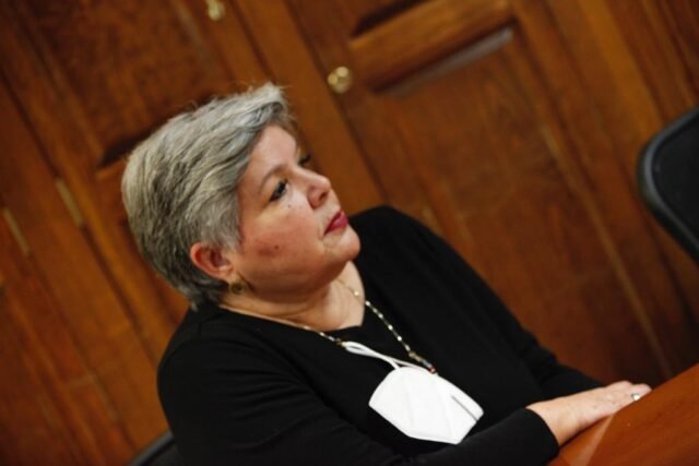 61e0a07023318__61e0a0702331a