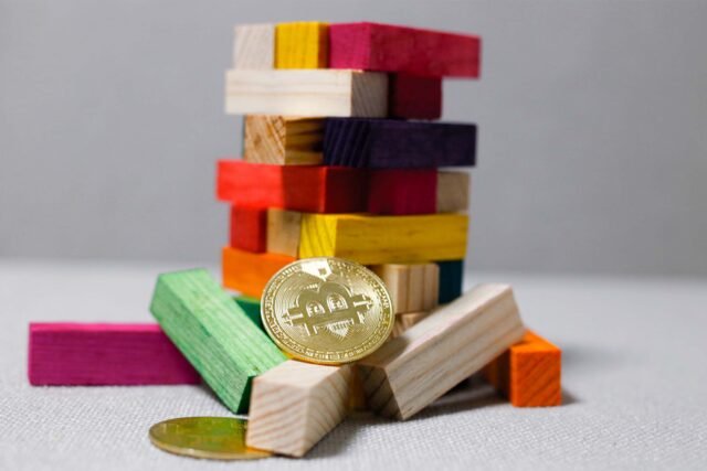 Bitcoin y Jenga 5