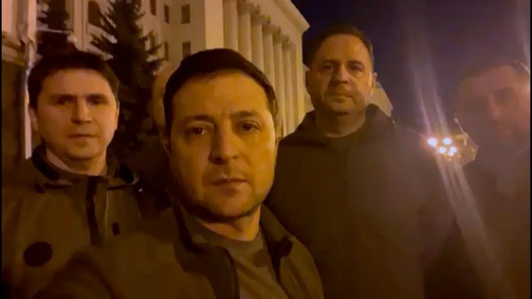 “Aquí estamos todos”, dice presidente ucraniano “Aquí estamos todos”, dice presidente ucraniano