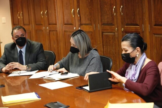 61f9b64ac300b__61f9b64ac300d