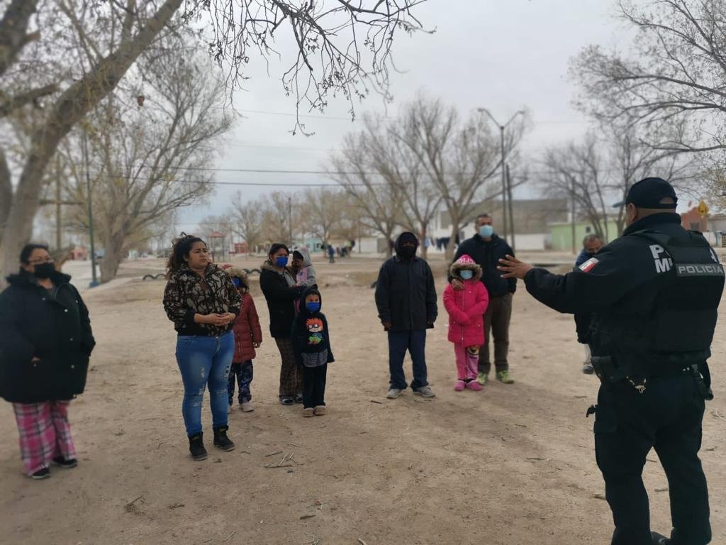 Brindan información preventiva habitantes de Riberas del Bravo Brindan información preventiva habitantes de Riberas del Bravo
