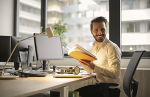 ¿Se puede ser un influencer del mercado de inversiones?