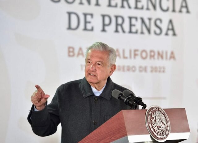 LOPEZ OBRADOR-01
