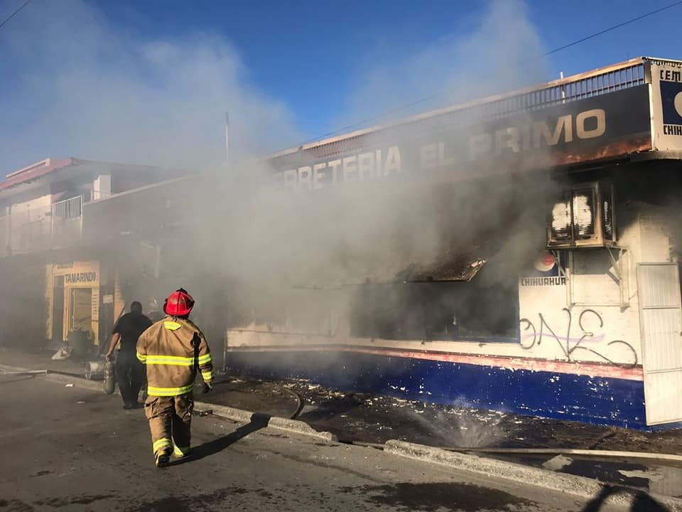 Bomberos atendieron 13 incendios en las últimas horas Bomberos atendieron 13 incendios en las últimas horas
