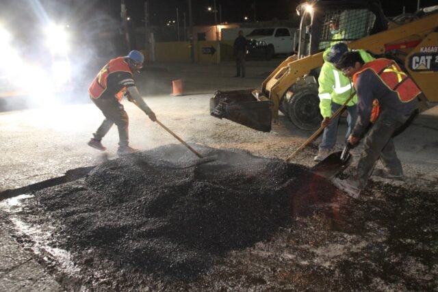 6256840305405__6256840305407