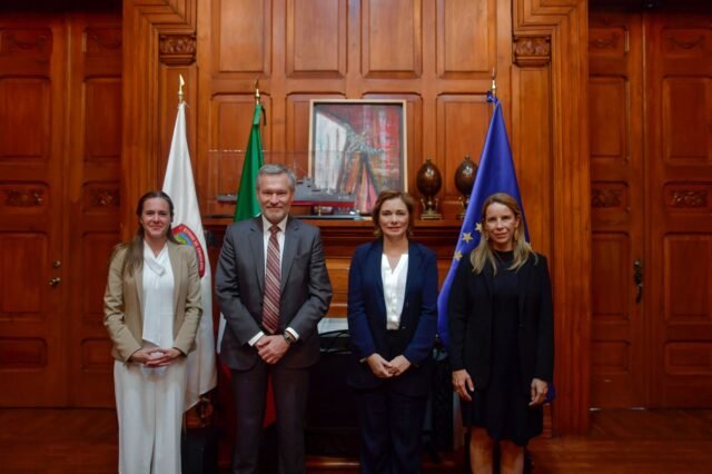 6f97ecd8-9f09-484c-9fb0-9429f1bd559c