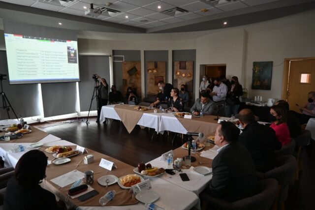 6157810b-609e-4180-ad06-4964383475b9