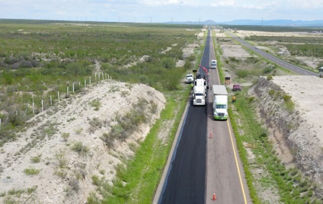 REHABILITAN TRAMOS CARRETEROS EN CHIHUAHUA-03A