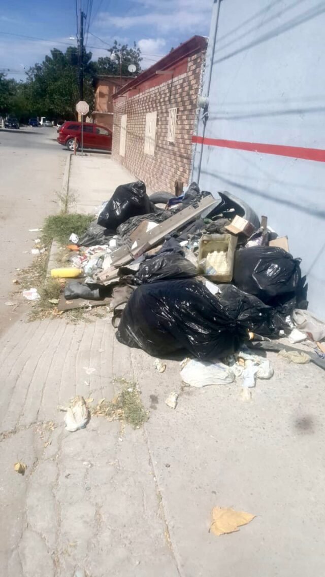 37F09E96-EF17-4E19-BBDB-334112577724