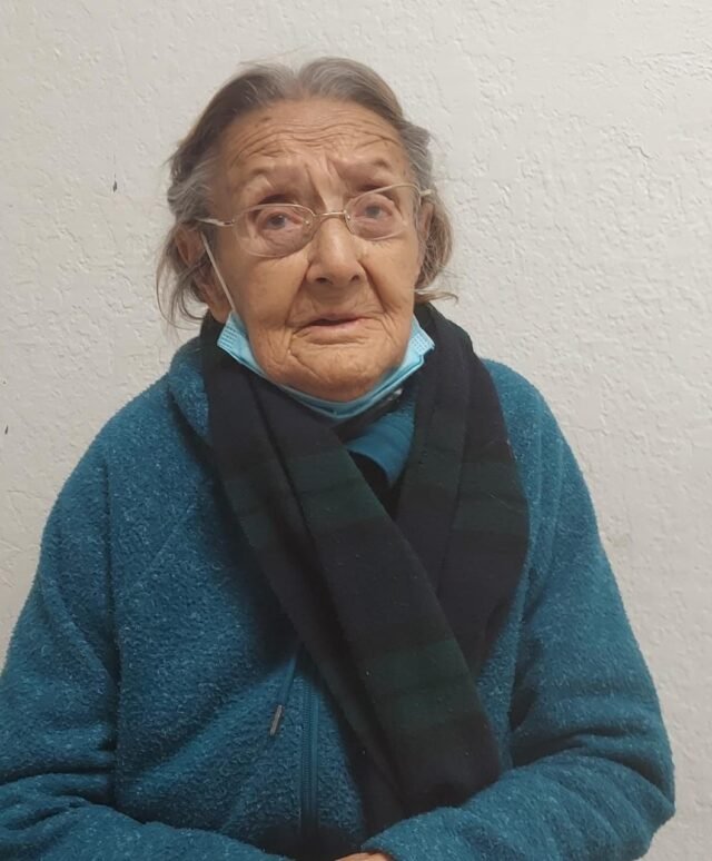 455C0FFB-A749-43DE-B233-E1C58B10C2CB