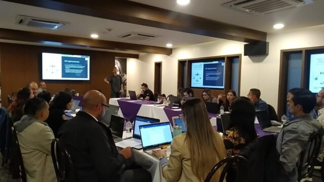 F28BF9F8-4D8D-4126-8685-ED7E72914E49