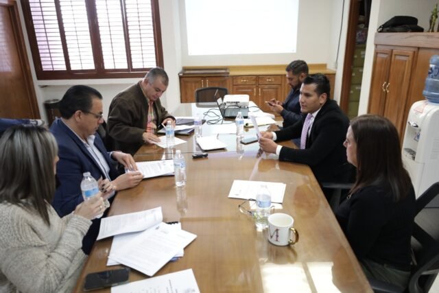 63a1c44b141f6__63a1c44b141f8