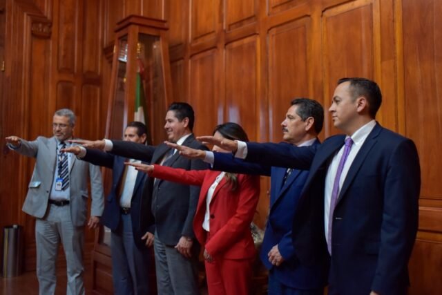 C195D2FE-2107-4CC3-8A52-4EDA497C5341