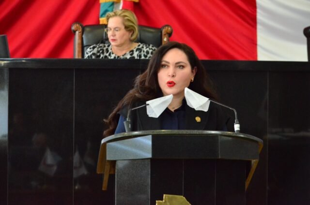 E35C26C2-3735-4CEE-9F1D-47A8089DF142