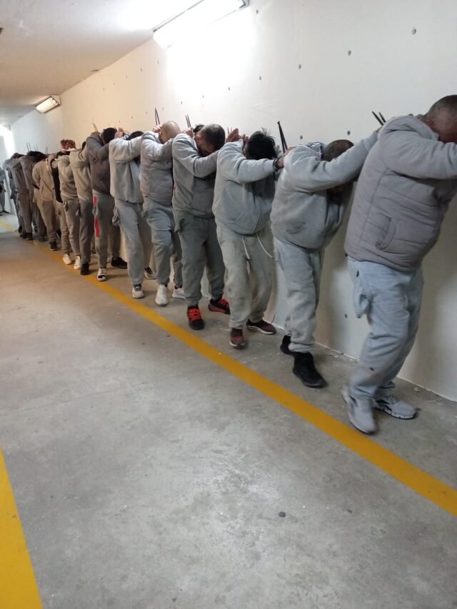 B466E707-F811-4D51-82DF-F6B420C6FCB3