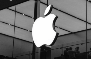 Apple paga multa antimonopolio en Rusia